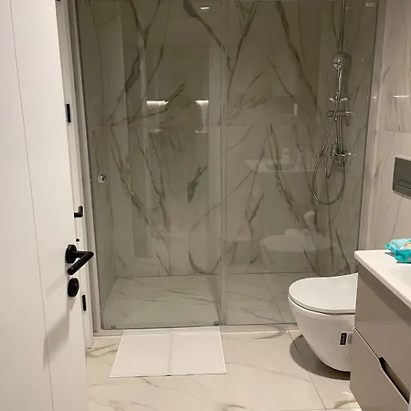 Διαμέρισμα Leaf In Diamond Of With Free Parking, Private Yard And Private Park Access *