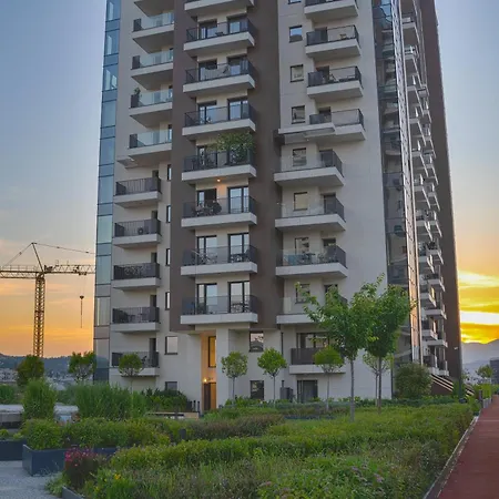 Διαμέρισμα Leaf In Diamond Of With Free Parking, Private Yard And Private Park Access Σκόπια